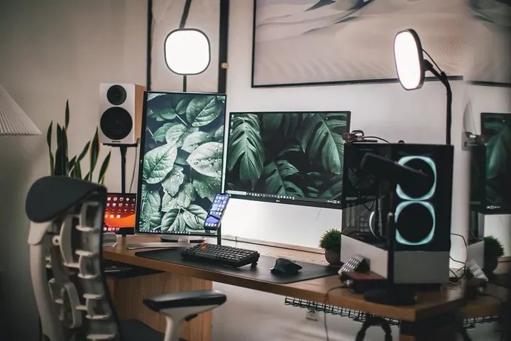 How AI helped to solve my struggles as a streamer: Introducing ai_licia